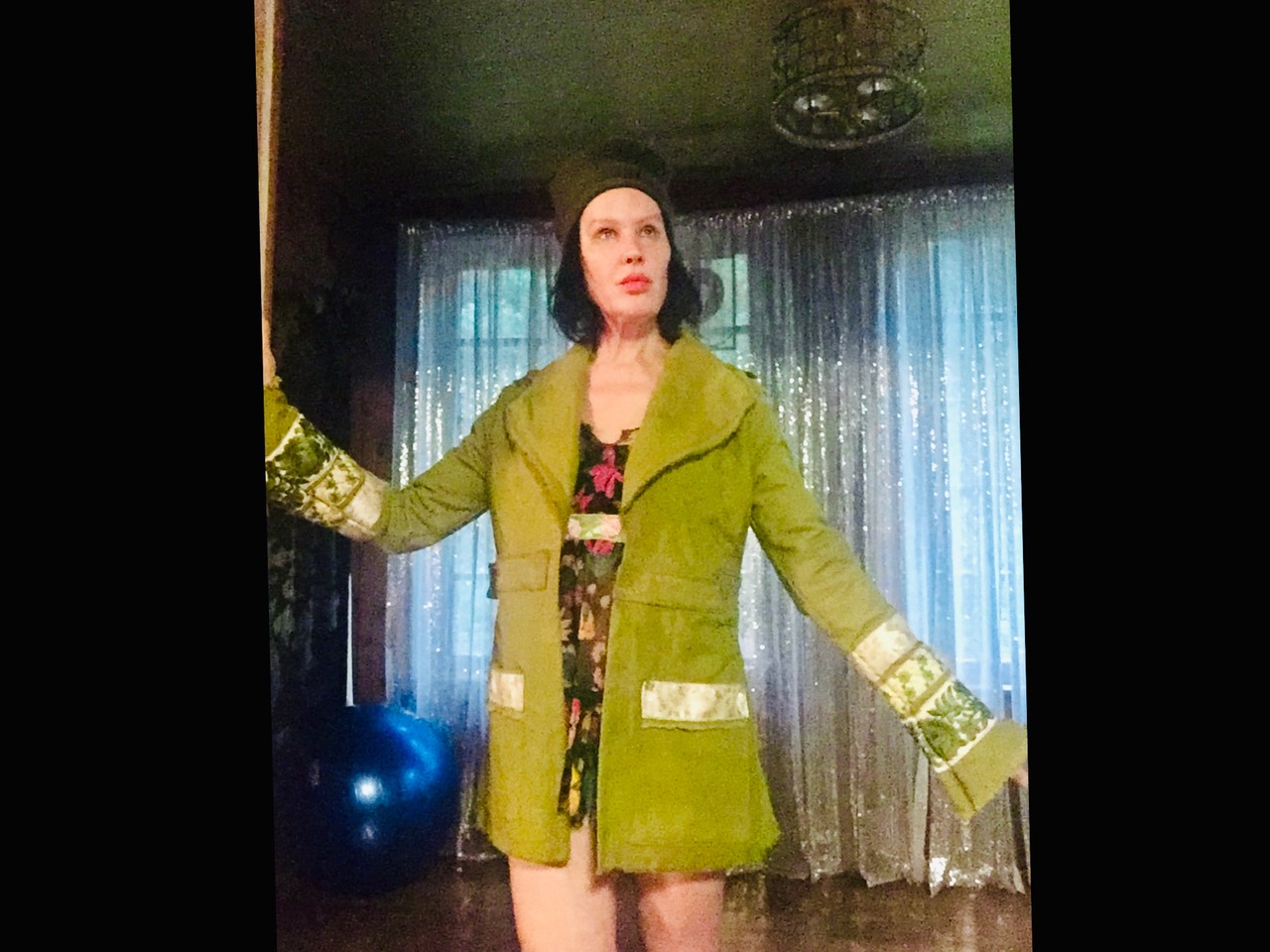 Jillian in silk velvet